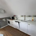 Lazy Goose Charming Apartment *