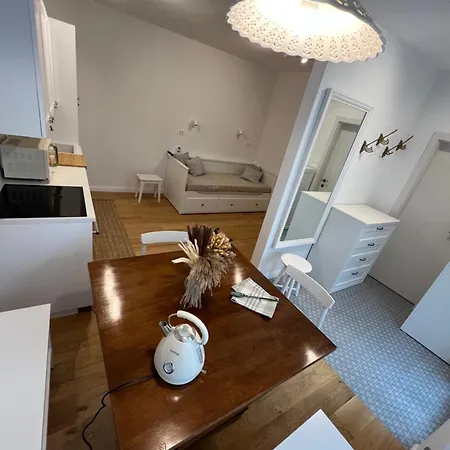 Lazy Goose Charming Lejlighed *