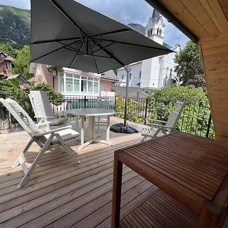 Apartment Lazy Goose Charming