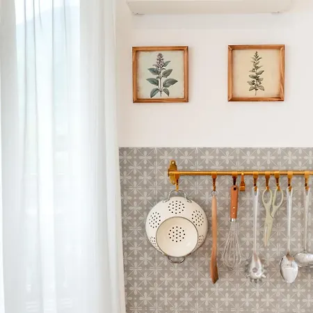 Lazy Goose Charming Apartment *