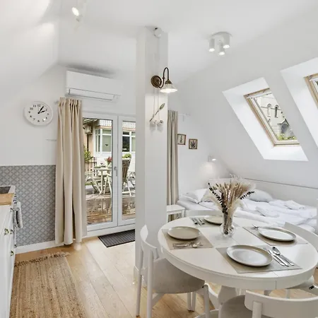 Lazy Goose Charming Apartment *