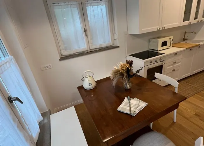 Lazy Goose Charming * Bovec