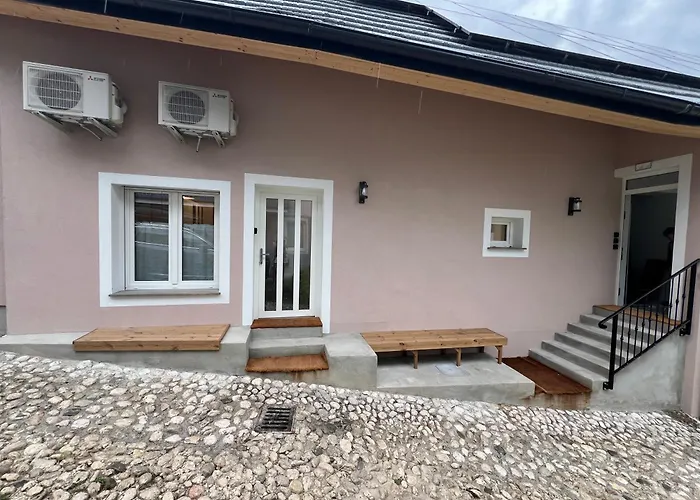 Apartment Lazy Goose Charming