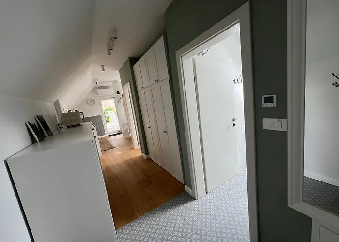 Lazy Goose Charming Apartment *